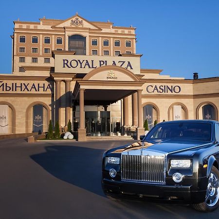 קפצ'אגאי Royal Plaza Hotel And Casino מראה חיצוני תמונה