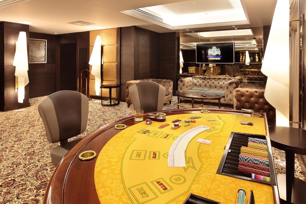 קפצ'אגאי Royal Plaza Hotel And Casino מראה חיצוני תמונה